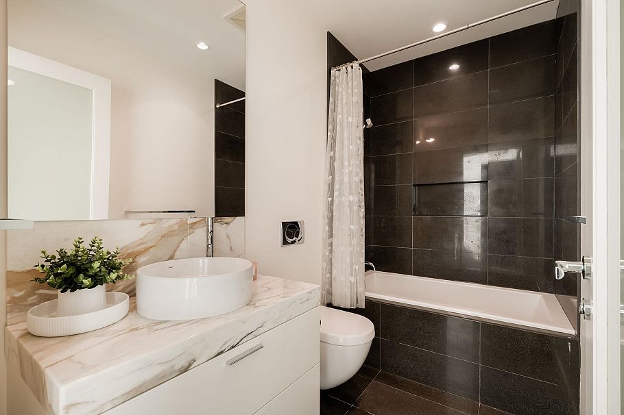 2201 277 Thurlow Street Vancouver, BC - 20