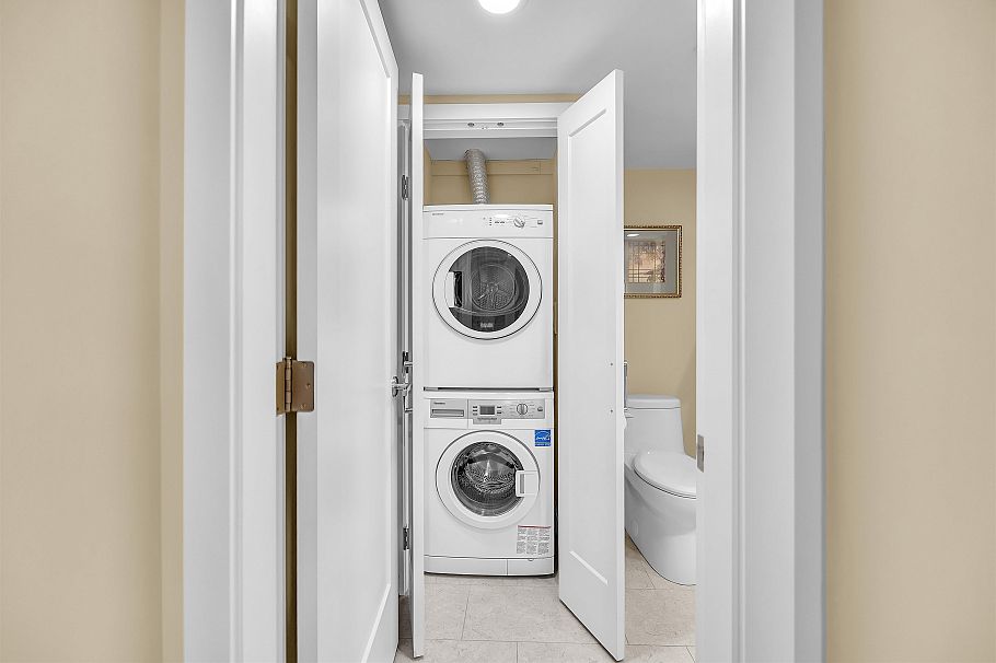 1002 1020 Harwood Street Vancouver, BC - 26