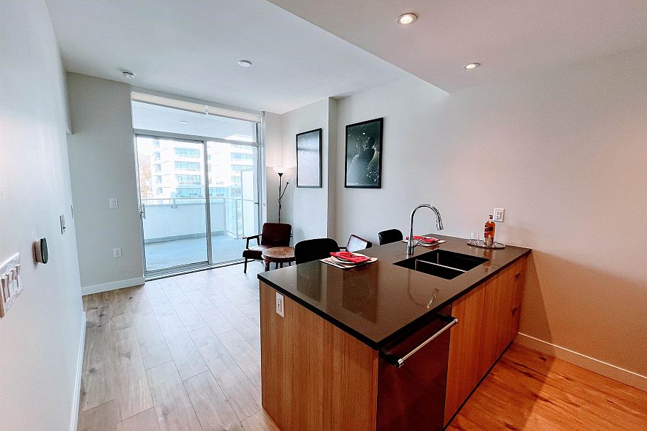 1205 3430 E Kent Avenue South Vancouver, BC - 5