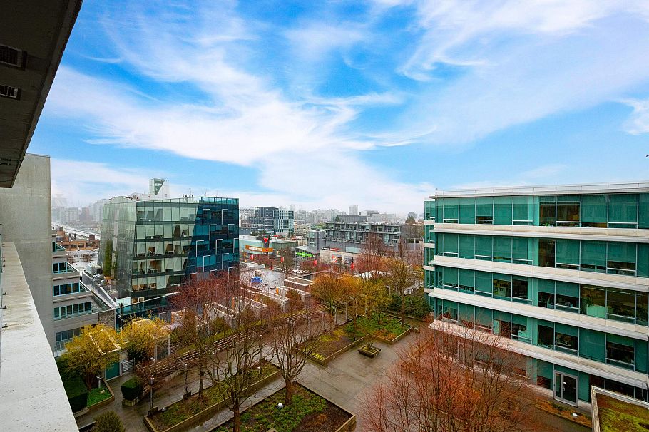 804 522 W 8th Avenue Vancouver, BC - 9