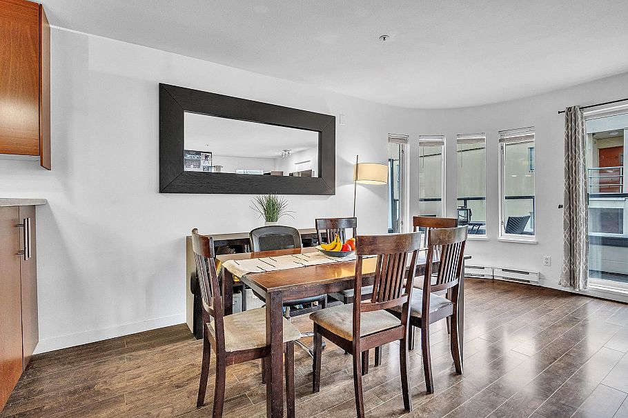 403 118 E 2nd Street North Vancouver, BC - 4