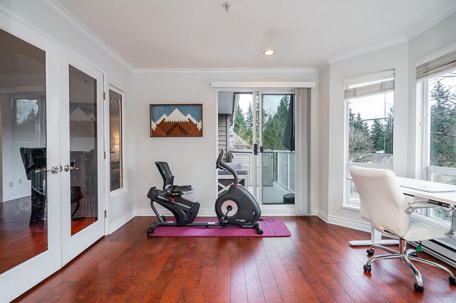 405 1000 Bowron Court North Vancouver, BC - 18