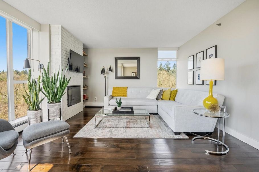 1107 3061 E Kent Avenue Vancouver, BC - 2