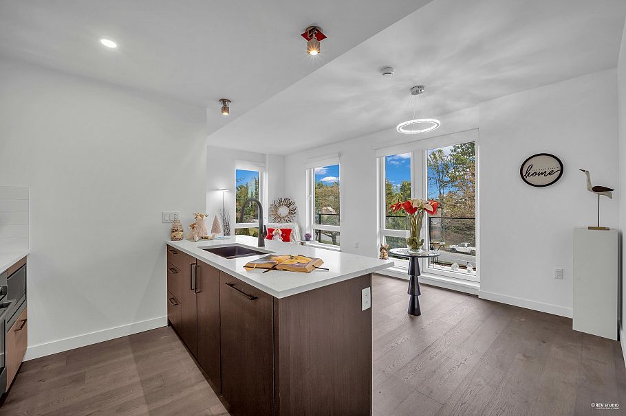 305 6859 Cambie Street Vancouver, BC - 19