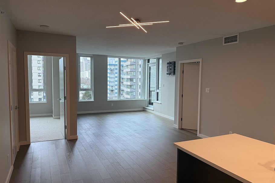 806 2888 Cambie Street Vancouver, BC - 5