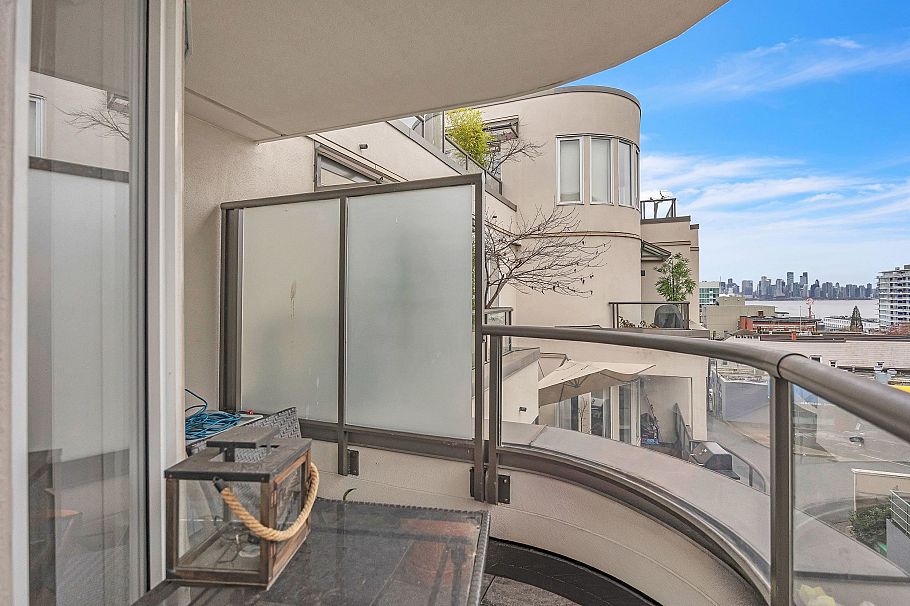 403 118 E 2nd Street North Vancouver, BC - 18