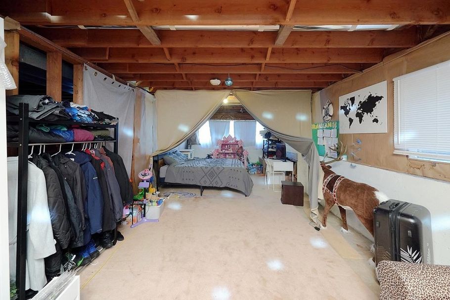 50 E 37th Avenue Vancouver, BC - 21