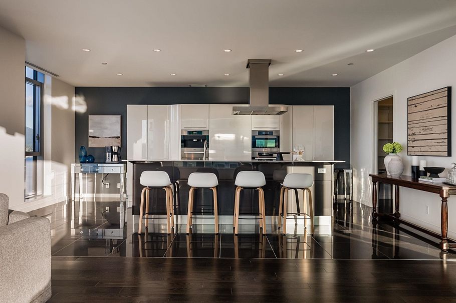 2201 277 Thurlow Street Vancouver, BC - 10