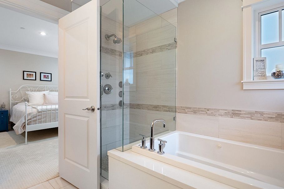 2798 W 19th Avenue Vancouver, BC - 17