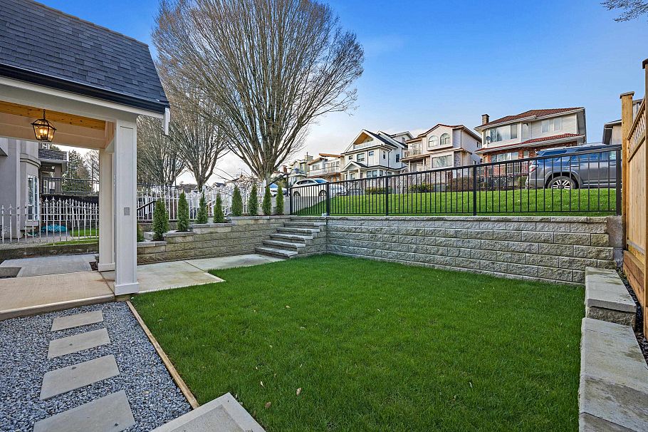 3156-1 E 8th Avenue Vancouver, BC - 3