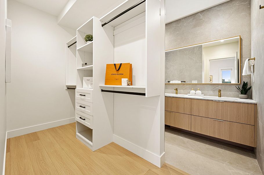 3156-1 E 8th Avenue Vancouver, BC - 15