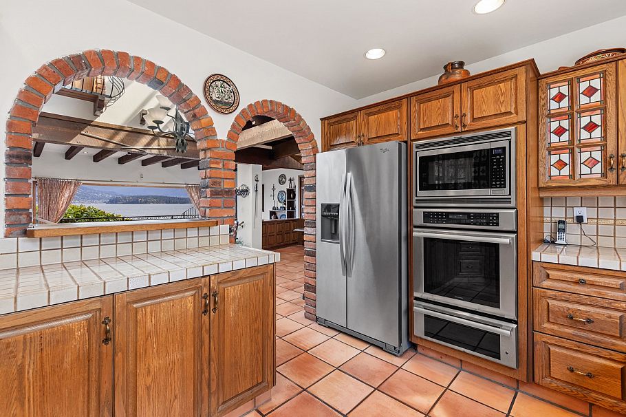 3167 Point Grey Road Vancouver, BC - 24