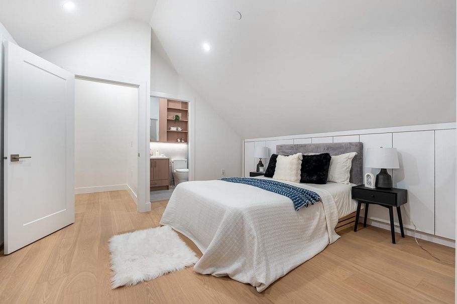 2 5355 Inverness Street Vancouver, BC - 18