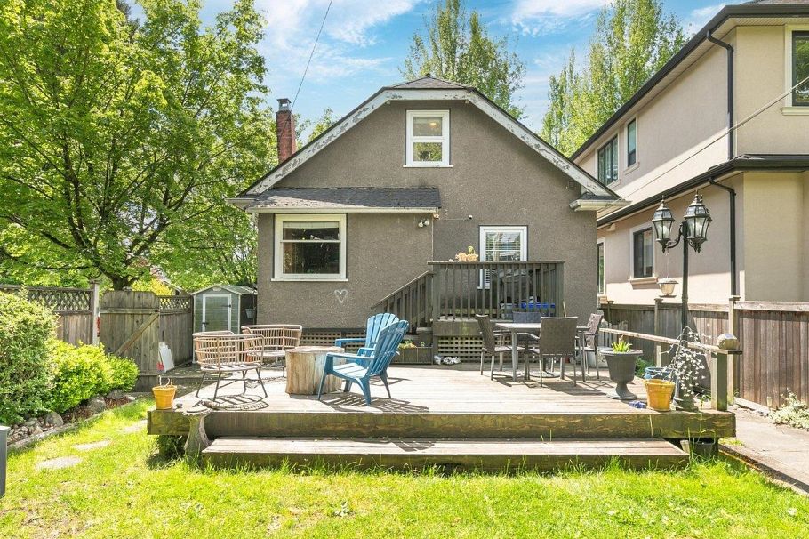 2903 W 42nd Avenue Vancouver, BC - 27