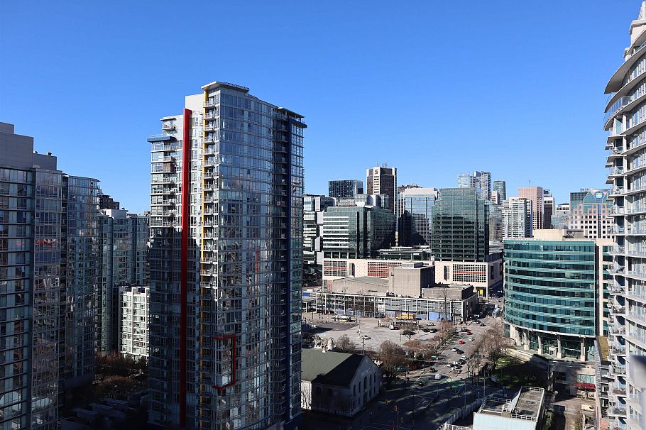 2906 689 Abbott Street Vancouver, BC - 3