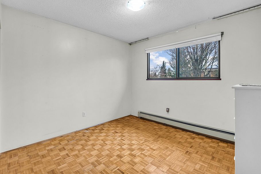 3112 E 1st Avenue Vancouver, BC - 7