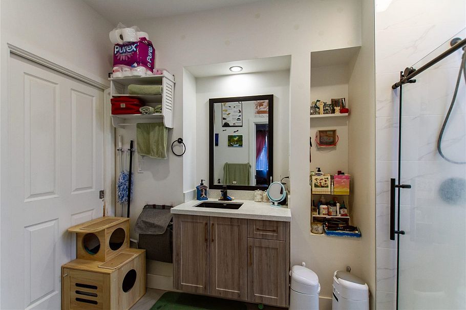 2770 Cambridge Street Vancouver, BC - 10