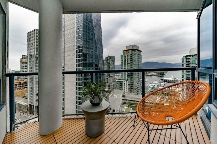 1002 1415 W Georgia Street Vancouver, BC - 19