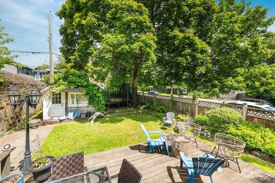 2903 W 42nd Avenue Vancouver, BC - 28