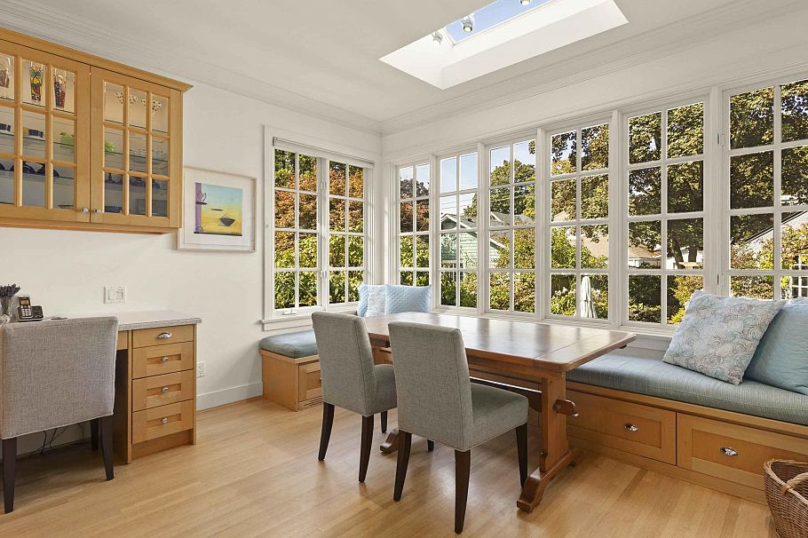 2527 W 37th Avenue Vancouver, BC - 23