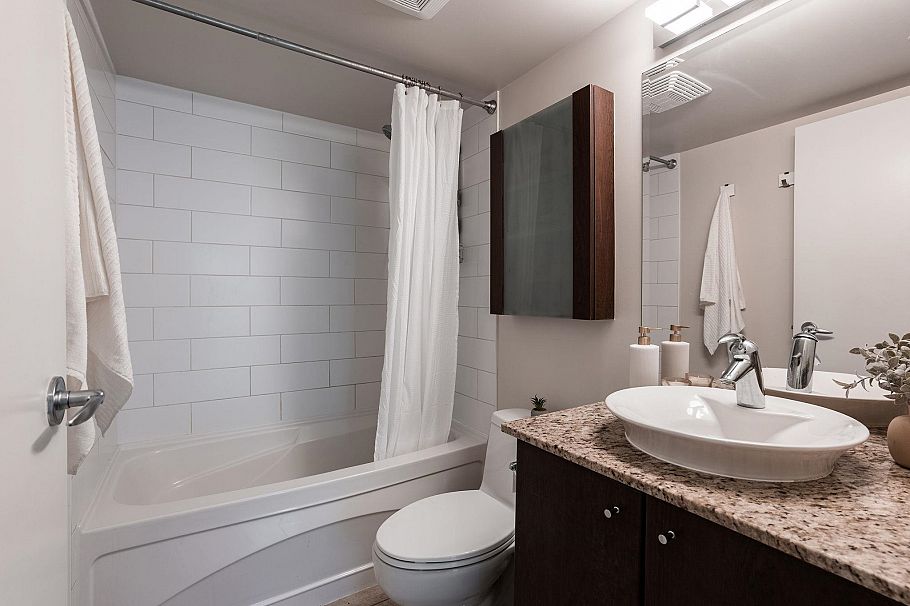 906 1155 Seymour Street Vancouver, BC - 23