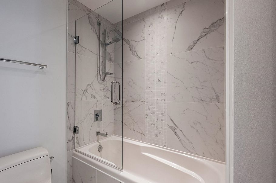 3404 938 Nelson Street Vancouver, BC - 35