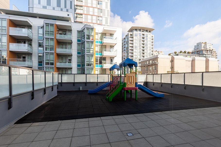 906 1155 Seymour Street Vancouver, BC - 30