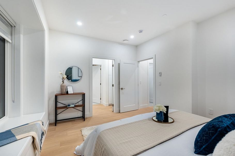 2 5355 Inverness Street Vancouver, BC - 17