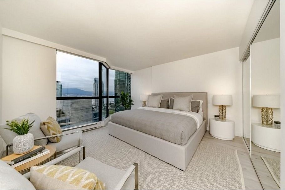 1002 1415 W Georgia Street Vancouver, BC - 12