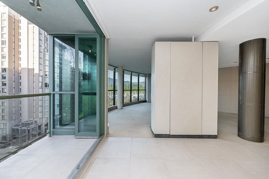 802 1888 Alberni Street Vancouver, BC - 18