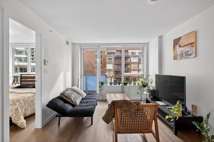 606 1009 Harwood Street Vancouver, BC - 10