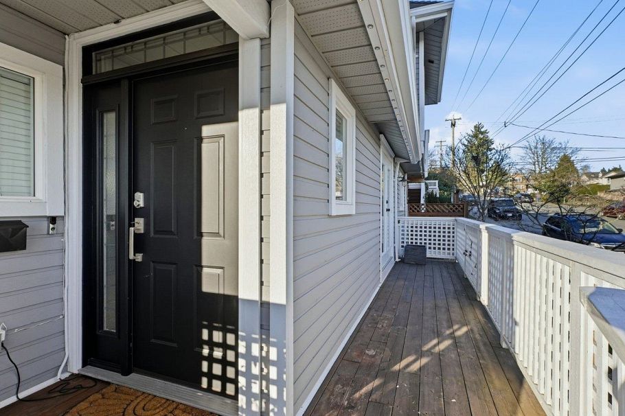 280 E 5th Street North Vancouver, BC - 31