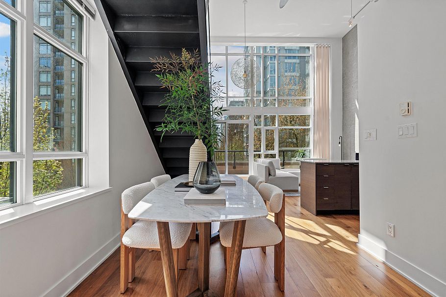 403 988 Richards Street Vancouver, BC - 11