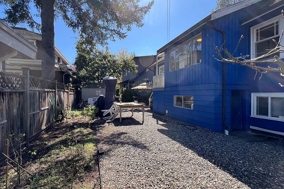 3088 Discovery Street Vancouver, BC - 22