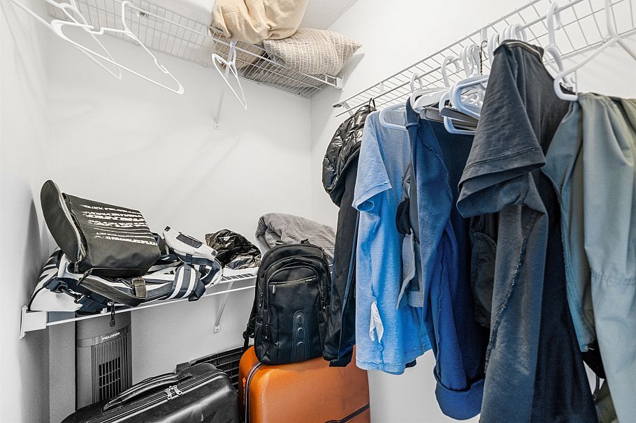 78 728 W 14th Street North Vancouver, BC - 15