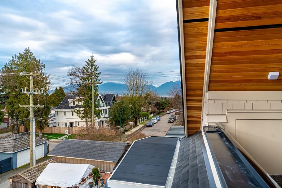 2 5355 Inverness Street Vancouver, BC - 7