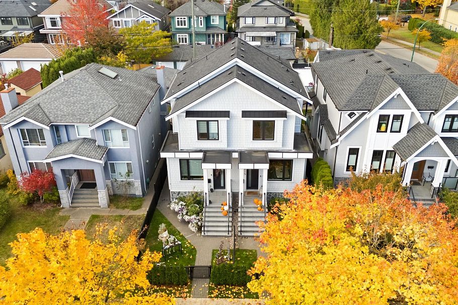 2815 W 19th Avenue Vancouver, BC - 31