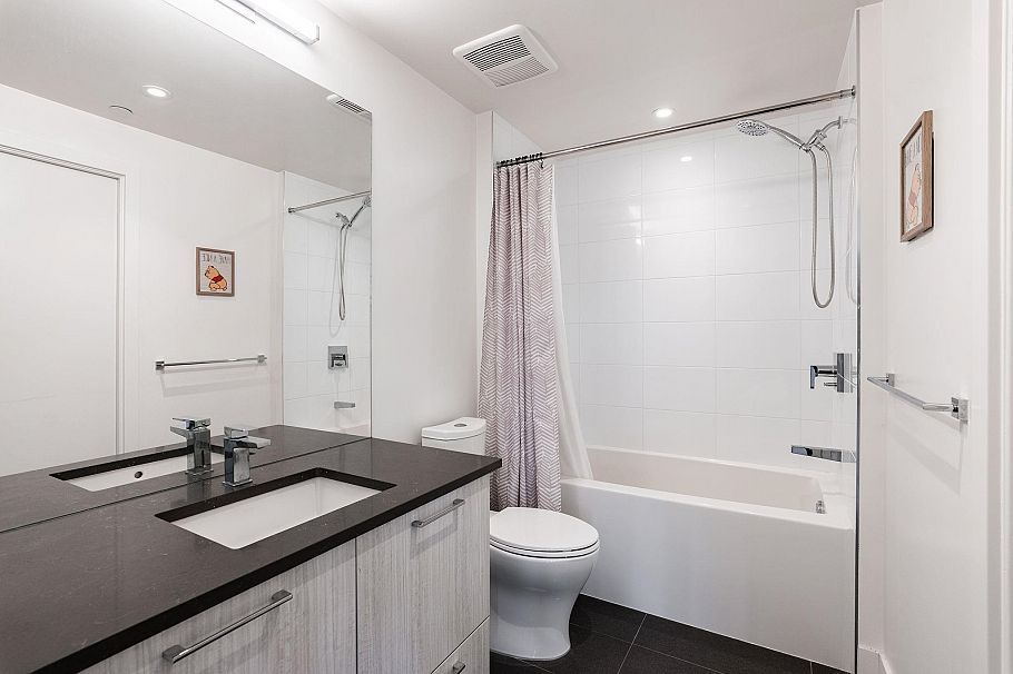 905 8570 Rivergrass Drive Vancouver, BC - 23