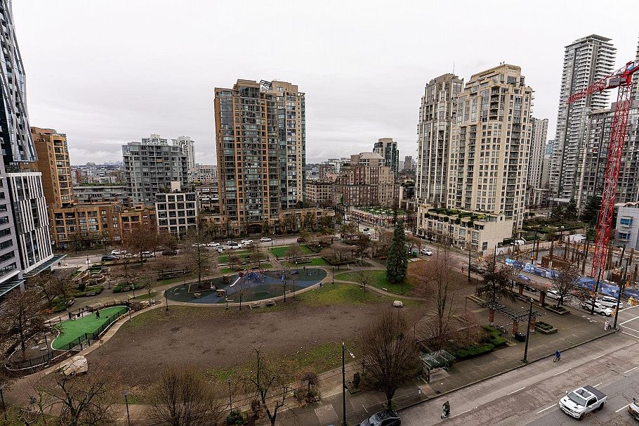 906 1155 Seymour Street Vancouver, BC - 13