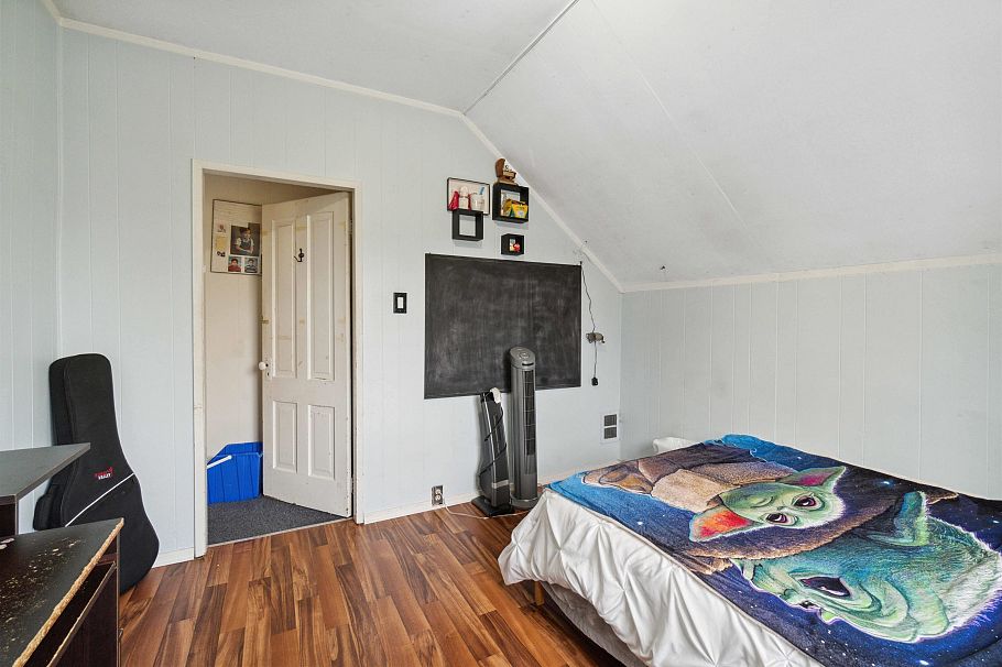 1649 Grant Street Vancouver, BC - 28