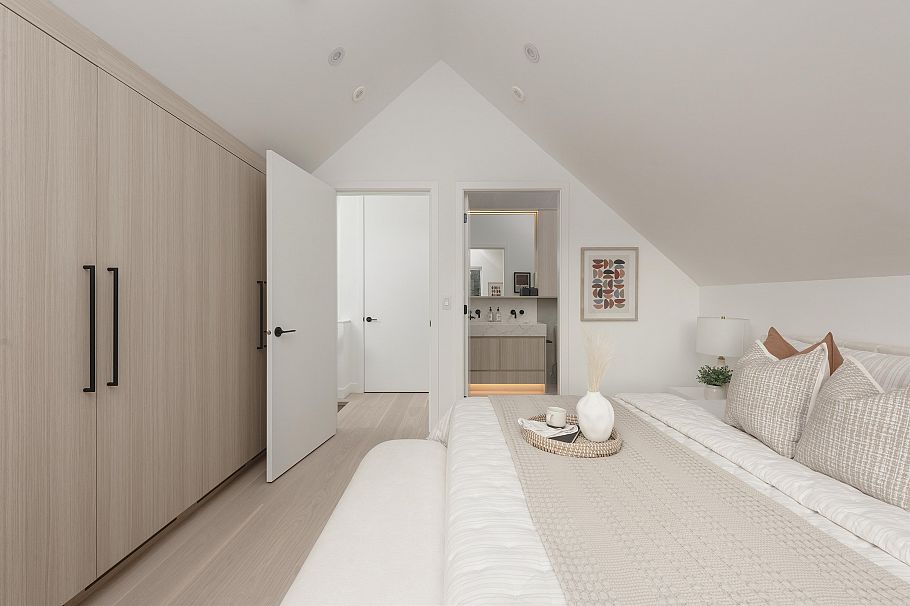 1 2755 W 11th Avenue Vancouver, BC - 24