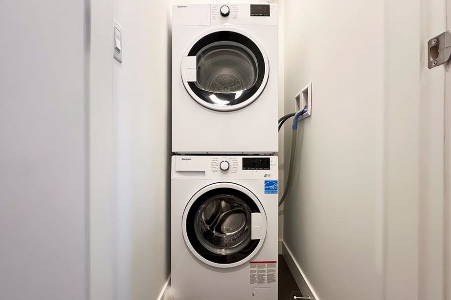 302 6733 Cambie Street Vancouver, BC - 20