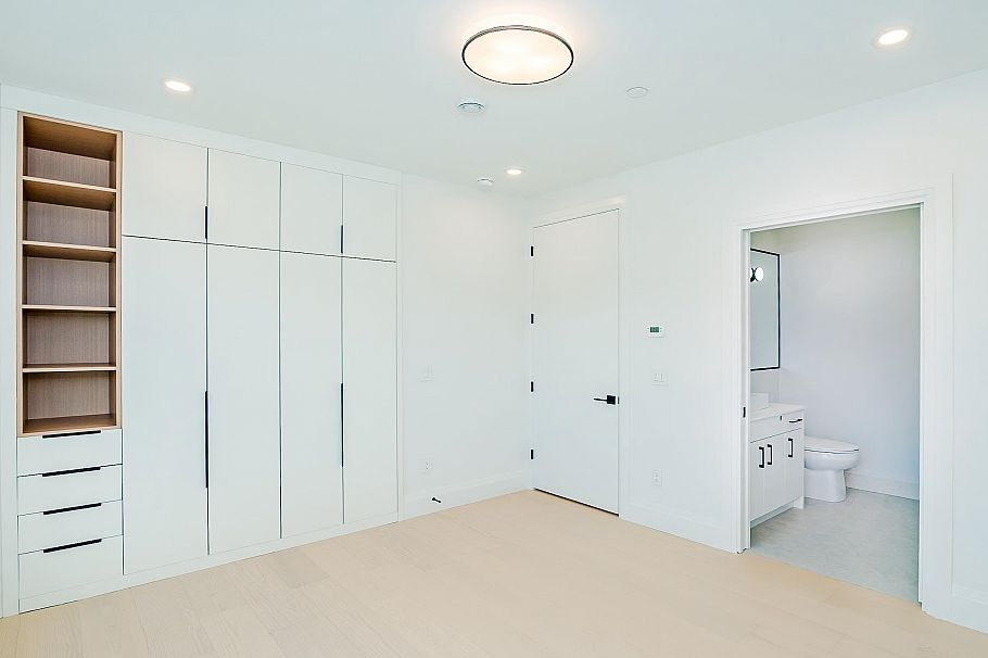 1505 Renfrew Street Vancouver, BC - 20