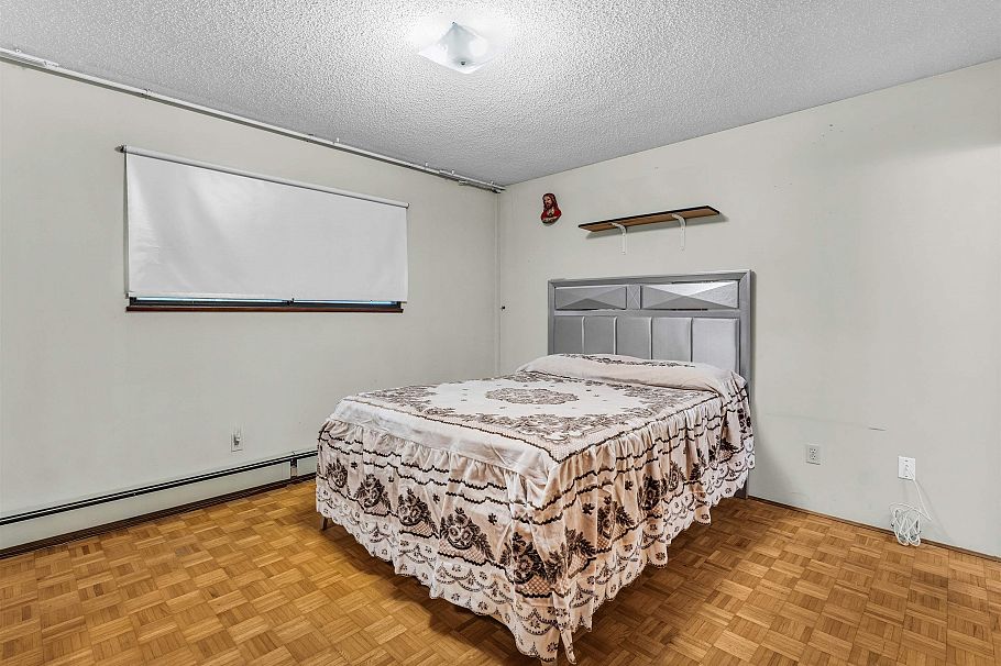 3112 E 1st Avenue Vancouver, BC - 15