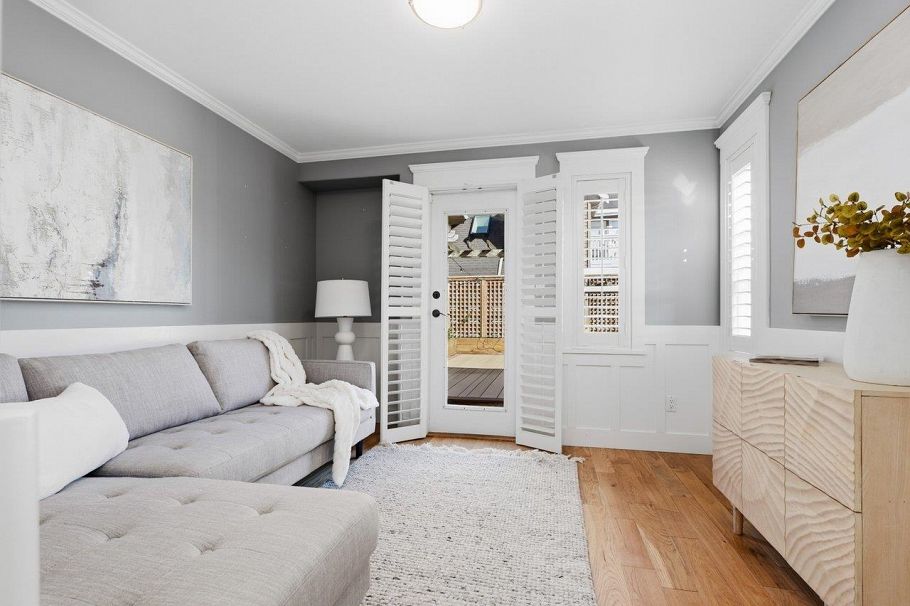 280 E 5th Street North Vancouver, BC - 21