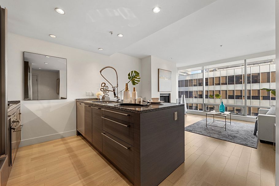 2107 1111 Alberni Street Vancouver, BC - 18