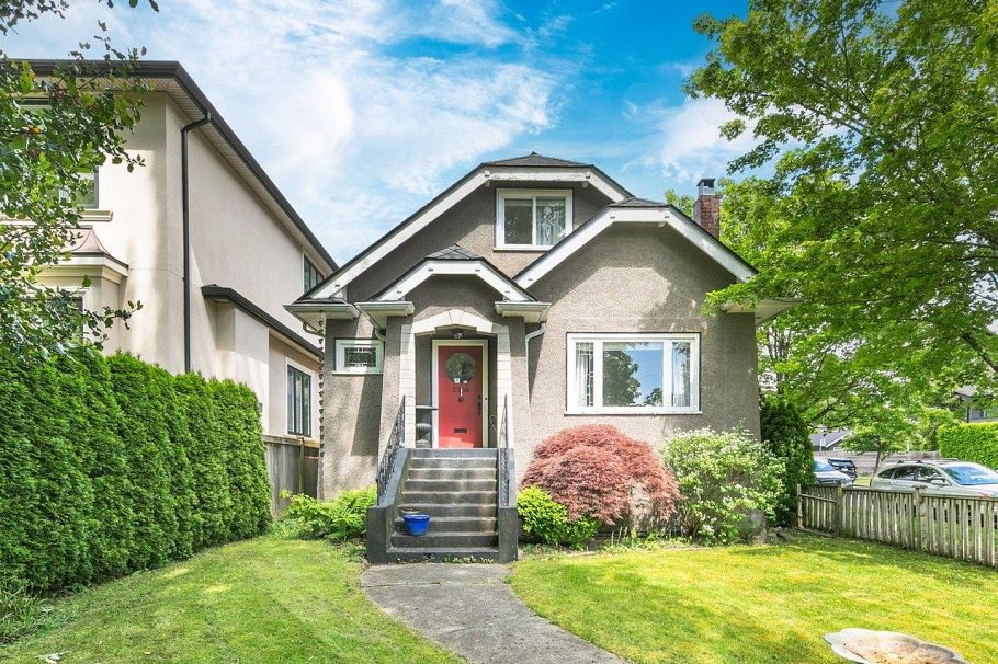 2903 W 42nd Avenue Vancouver, BC - 1