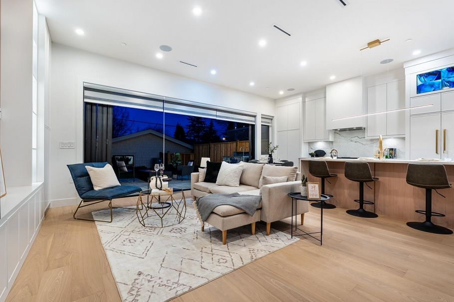 2 5355 Inverness Street Vancouver, BC - 12