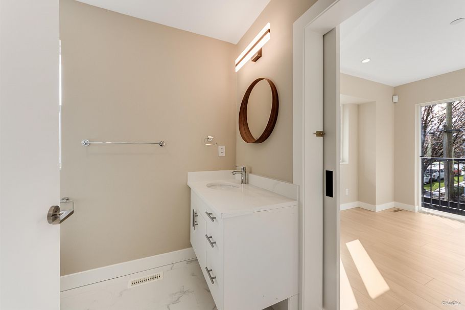 3249 Sophia Street Vancouver, BC - 14