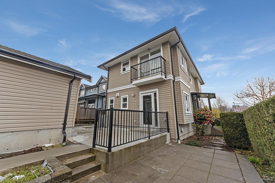 3249 Sophia Street Vancouver, BC - 25